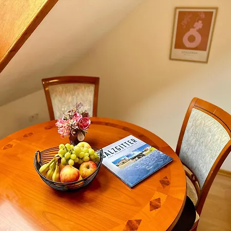 Im Zentrum - Naehe Restaurant & Waschsalon - Wlan, Parkplatz, Bad & Mehr * Salzgitter